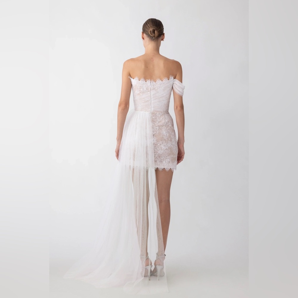 Chic Strapless White Lace Dress - Picture 5 of 8